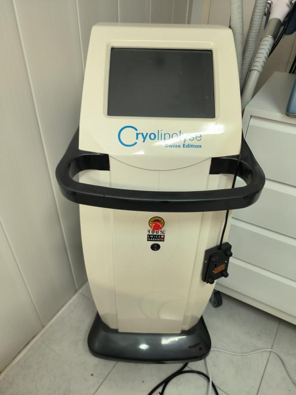 Máquina corrientes Fisioterapia de segunda mano por 300 EUR en Linares en  WALLAPOP